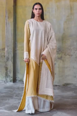 Mellow yellow paisley embroidered kurta set