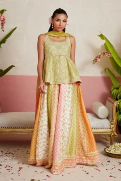 Tayla Shirt, Dupatta And Dhaka Pants