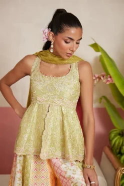 Alternative view of Tayla Shirt, Dupatta And Dhaka Pants