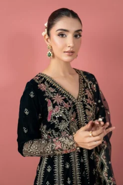 Alternative view of 3 Piece Embroidered Velvet Suit | SFW2501-GRN