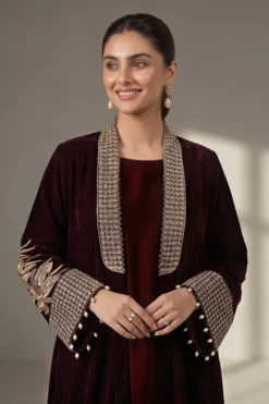 Alternative view of 3 Piece Embroidered Velvet Suit | SFW2638-MRN