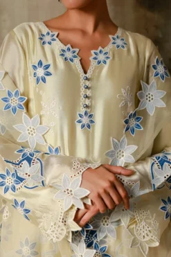Alternative view of Embroidered 3 PC Suit | 17153/501/504