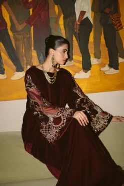 Alternative view of Garnet Reverie Kaftan (D-01)
