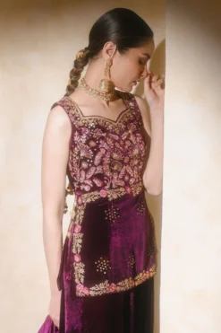 Alternative view of Riwayat Shirt And Dupatta with Pants