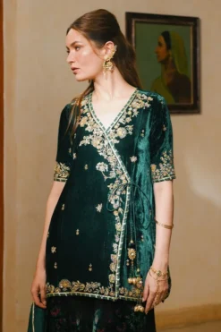 Alternative view of Saaz Angarkha And Dupatta