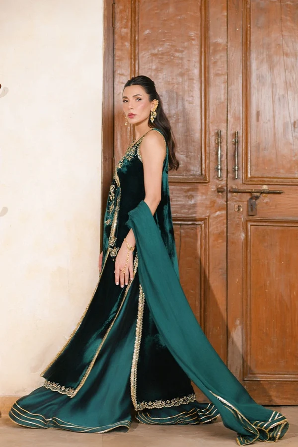 Leher Angarkha And Dupatta - Image 4