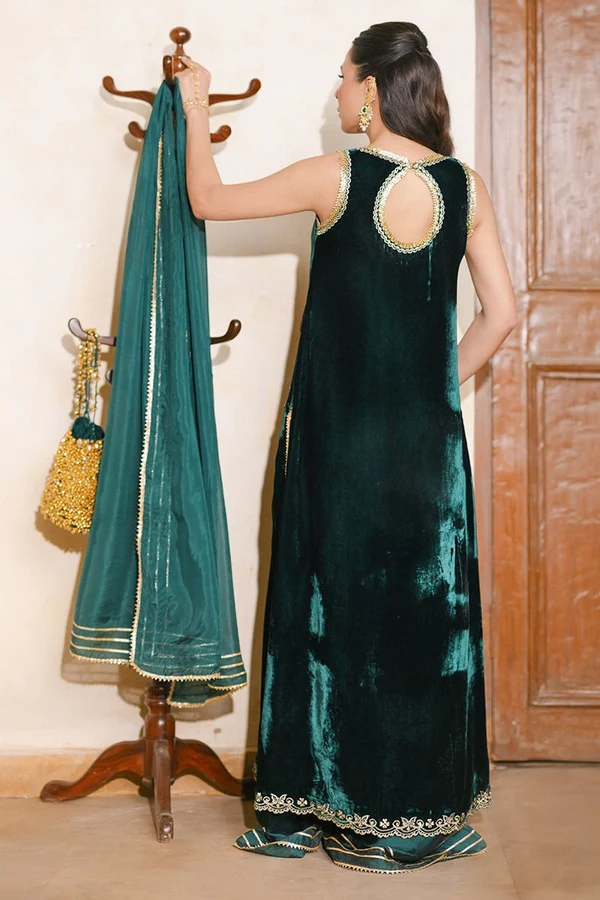Leher Angarkha And Dupatta - Image 5