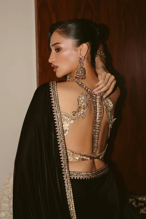 Royal Velvet Drape Saree (D-07) - Image 4