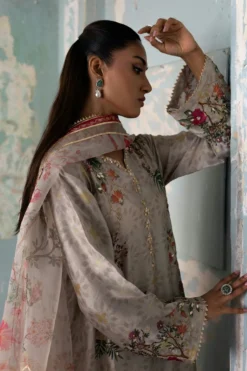 Alternative view of Walia